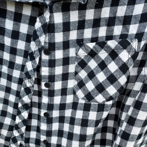 Art Class Girls Black and White Buffalo Plaid. - Picture 2 of 8